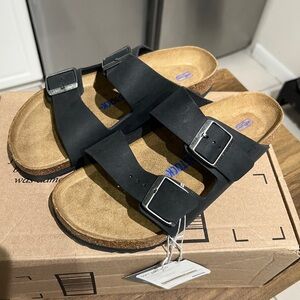 Black Birkenstock- Arizona